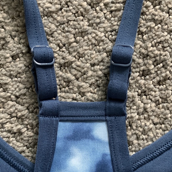 Sports bra - Picture 4 of 4